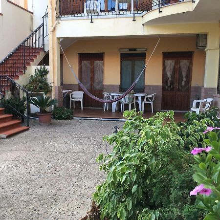 Anna Apartment Villaputzu Exteriör bild